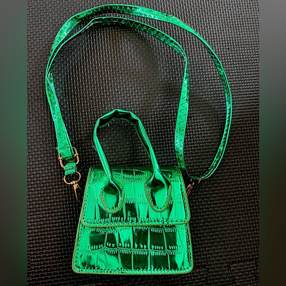 Mini handbag neon green with strap